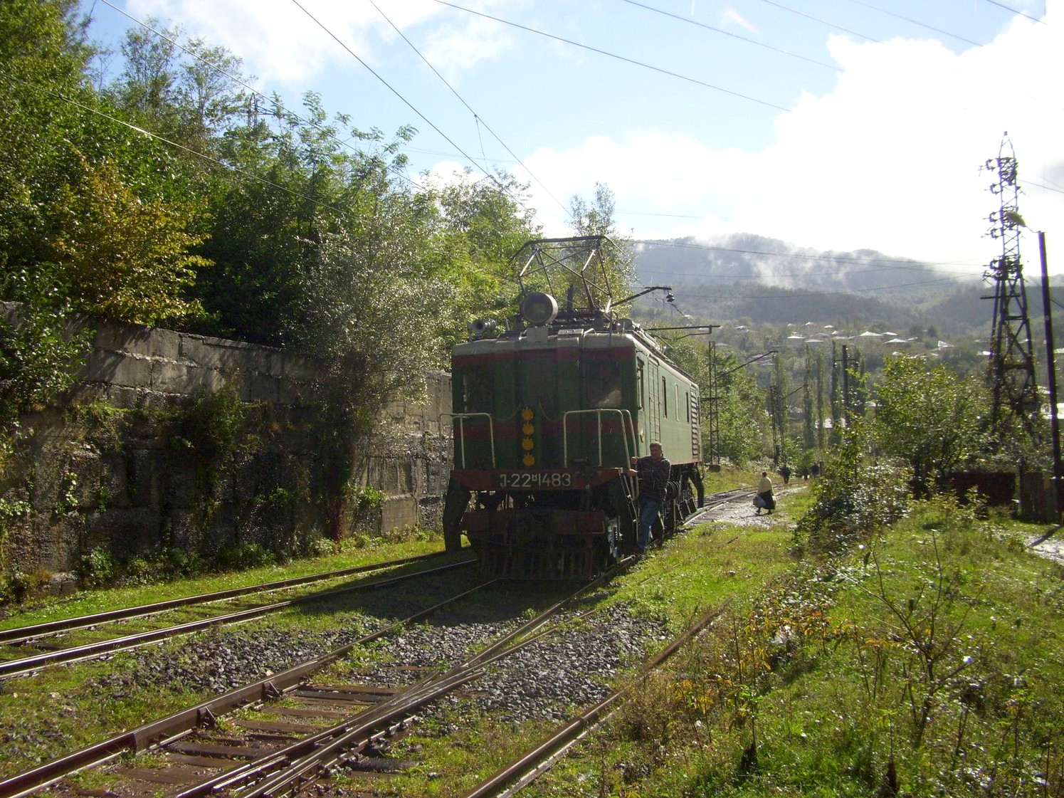 Железнодорожная линия  Риони — Кутаиси I — Ткибули  —  фотографии, сделанные в 2010 году (часть 3)