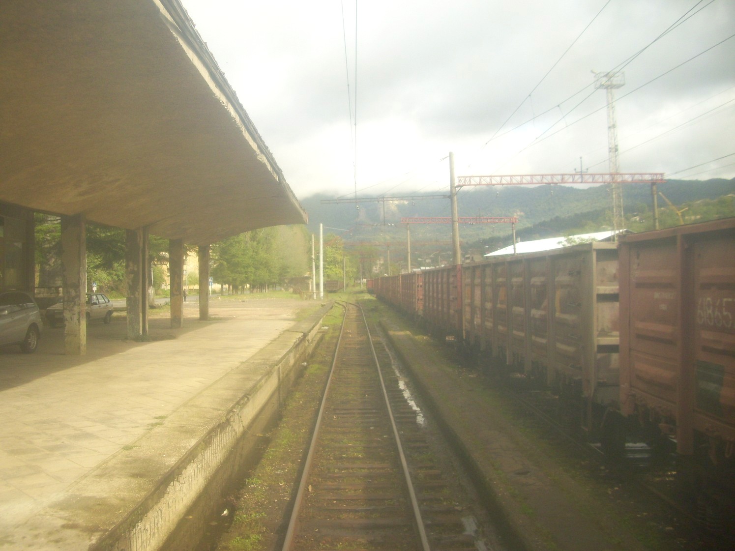Железнодорожная линия  Риони — Кутаиси I — Ткибули  —  фотографии, сделанные в 2010 году (часть 4)