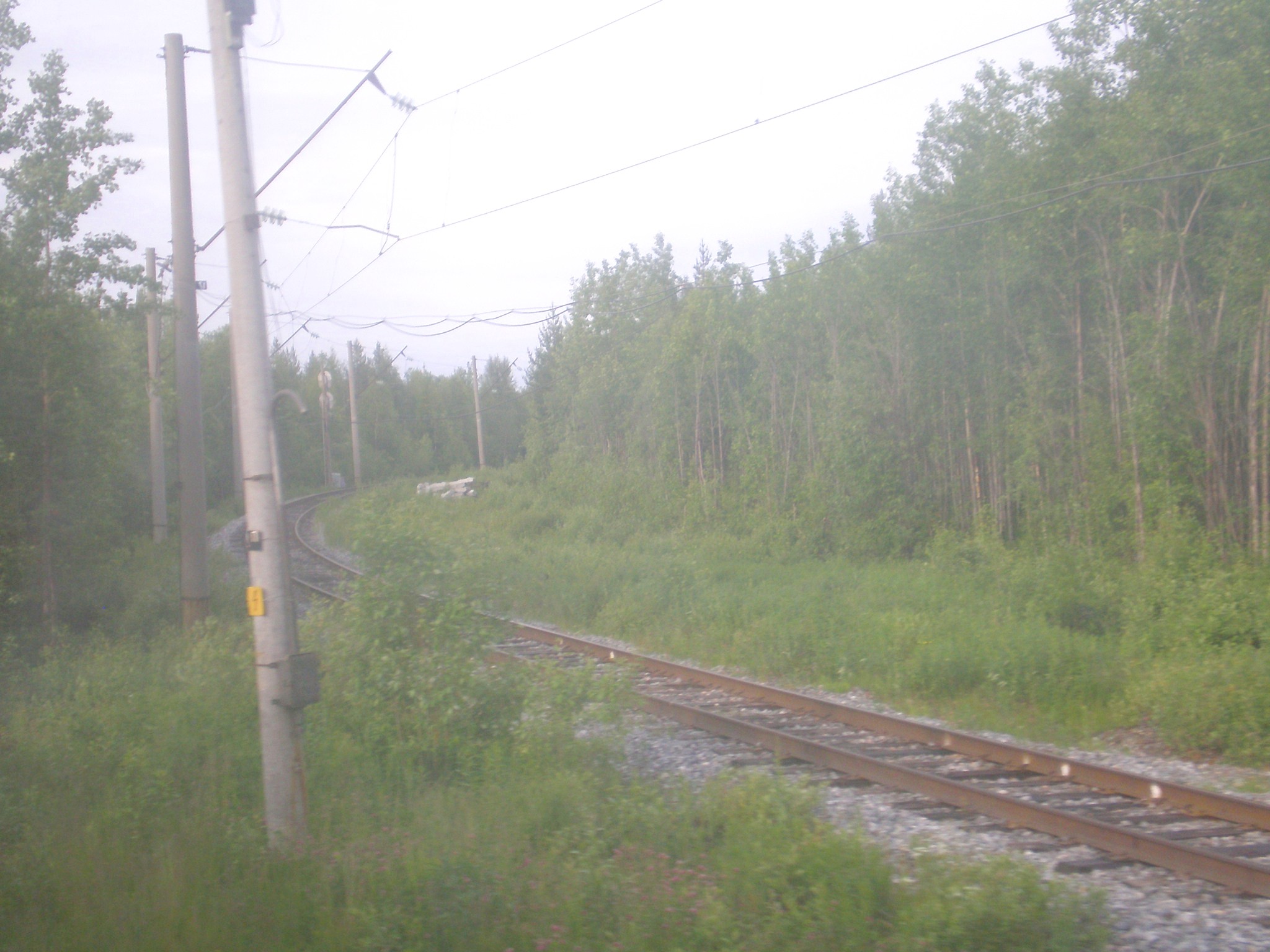 Железнодорожная линия Ручьи-Карельские  —  Алакуртти