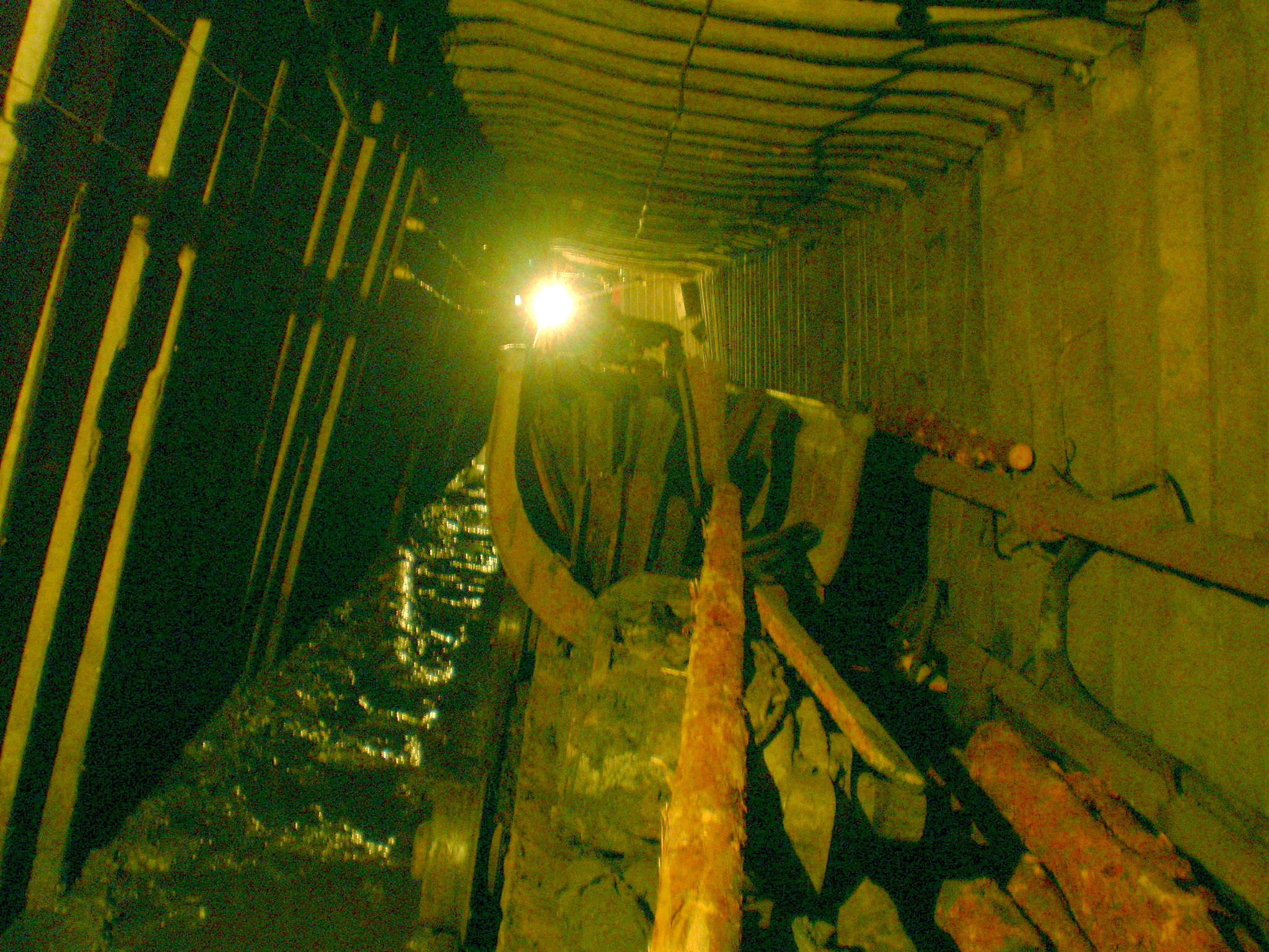 Узкоколейная железная дорога на шахте «Подмосковная»  — фотографии, сделанные в 2009 году (часть 11)