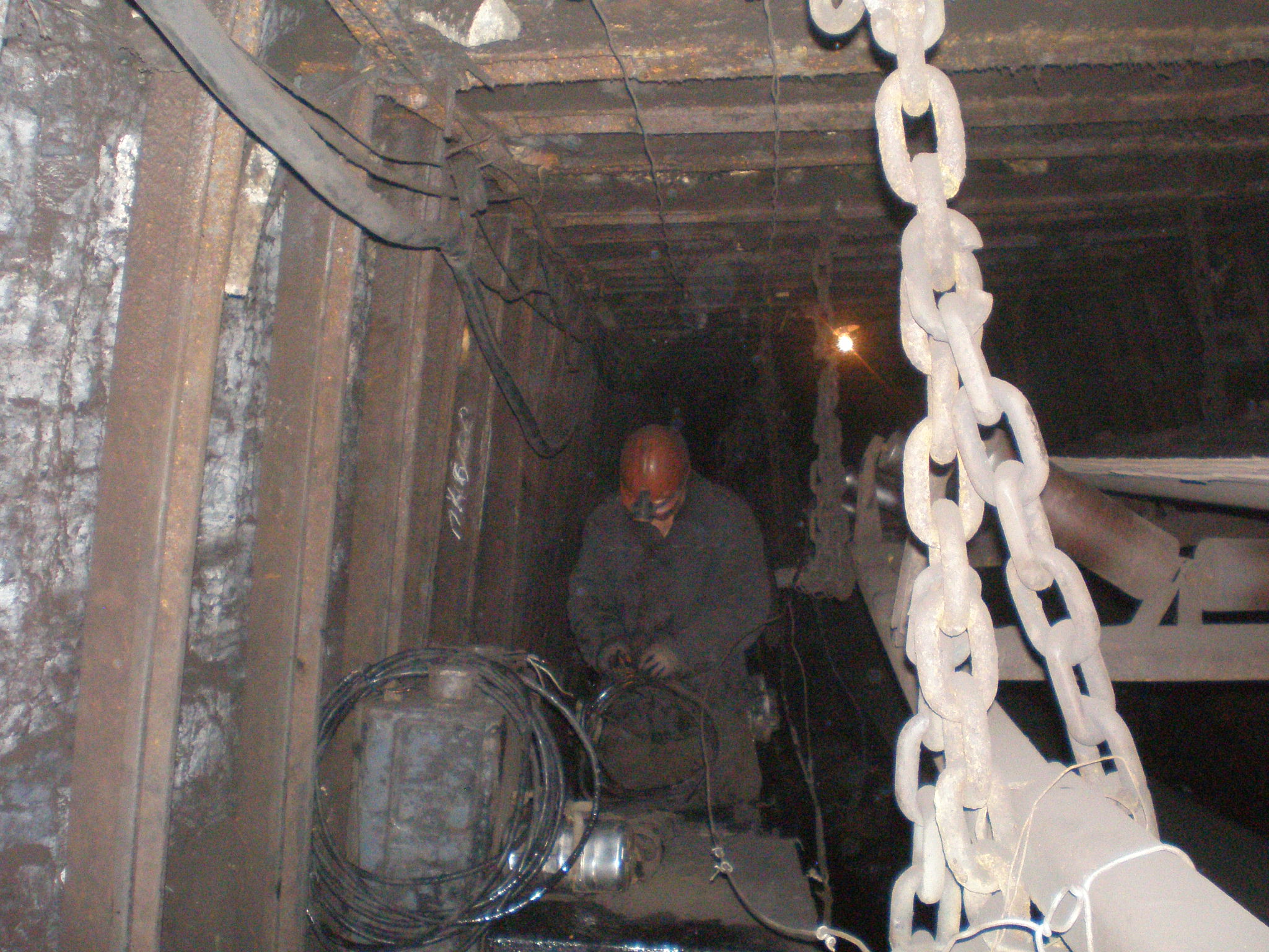 Узкоколейная железная дорога на шахте «Подмосковная»  — фотографии, сделанные в 2009 году (часть 12)