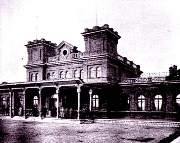 Вокзал в старой руссе